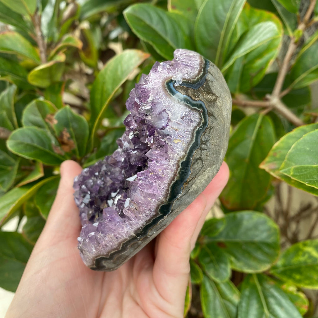 Amethyst Druze Heart (625g)