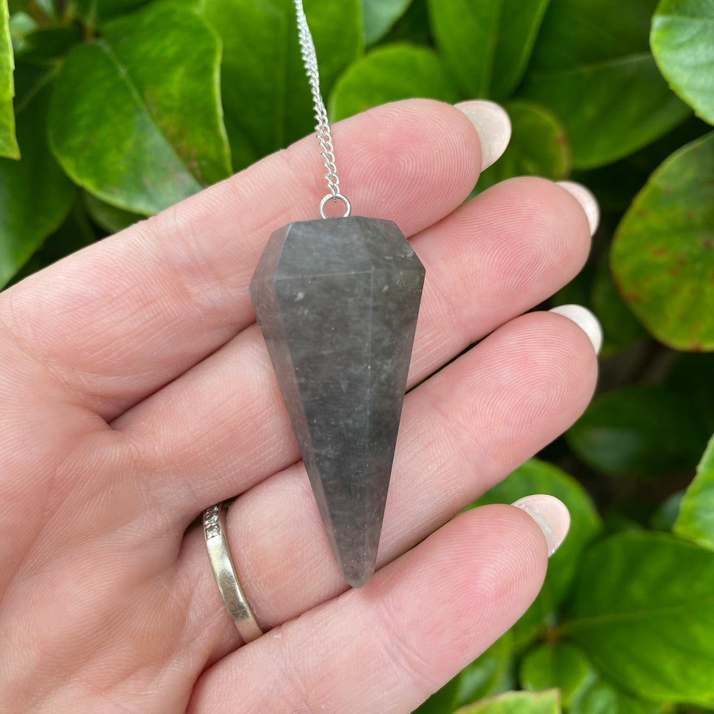 Iolite Pendulum