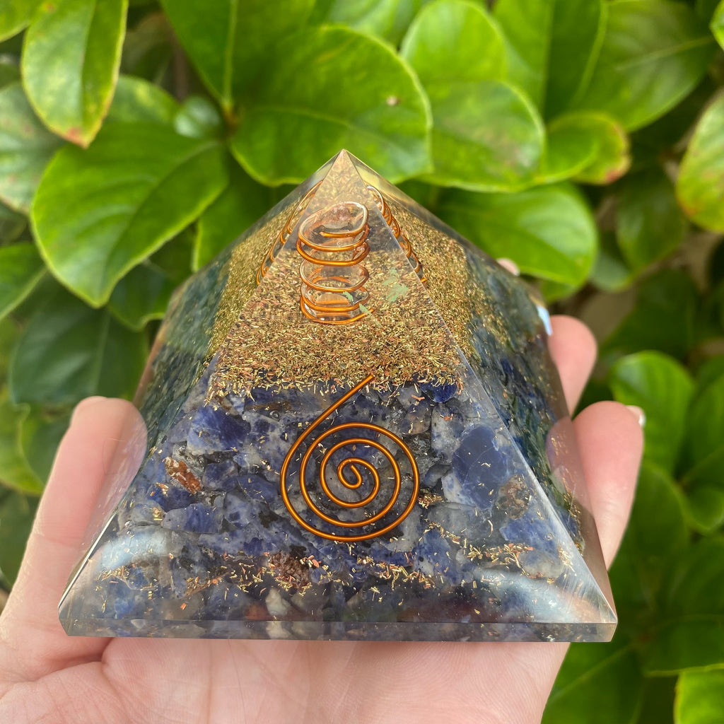 Orgonite Sodalite Pyramid