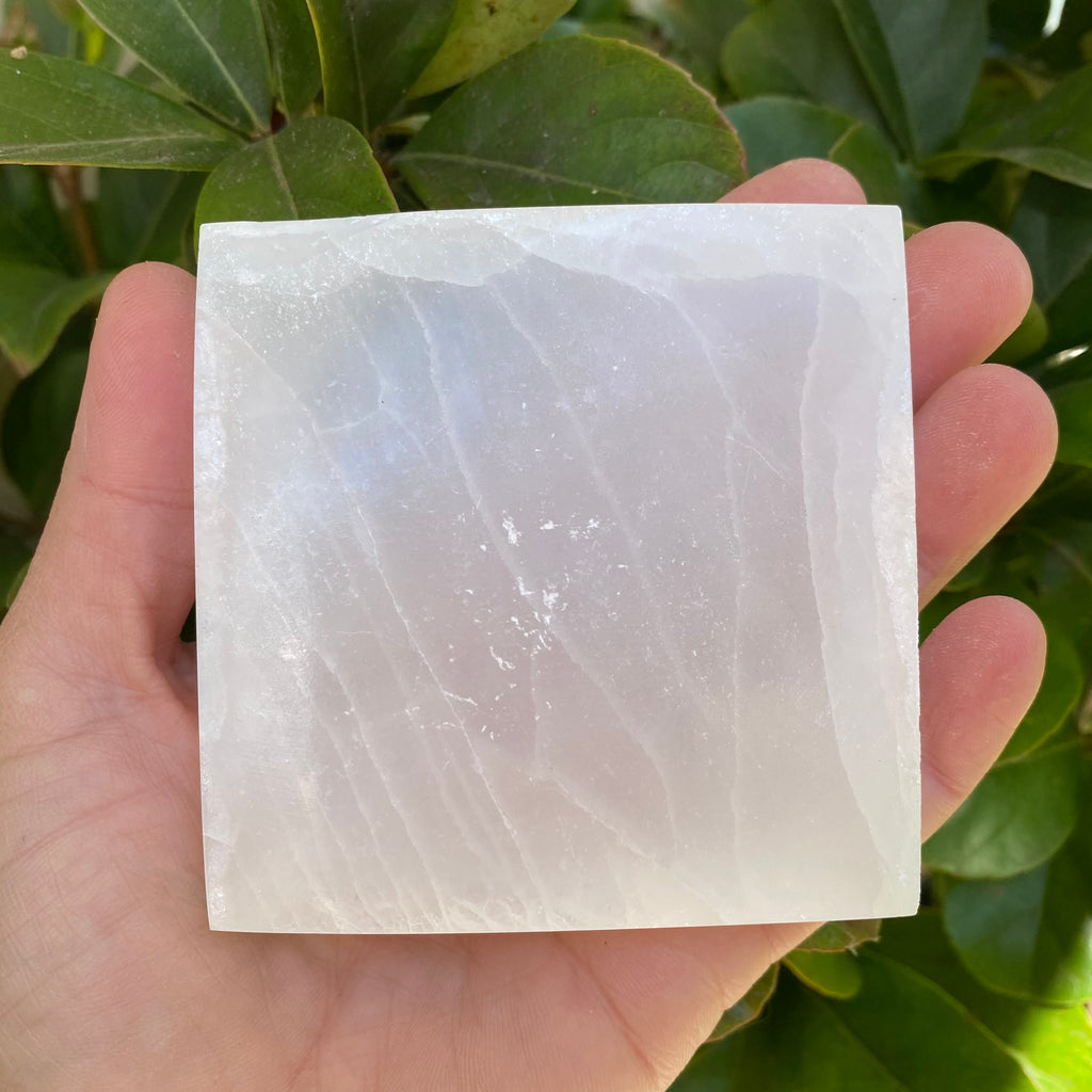 Selenite Charging Plate - Medium