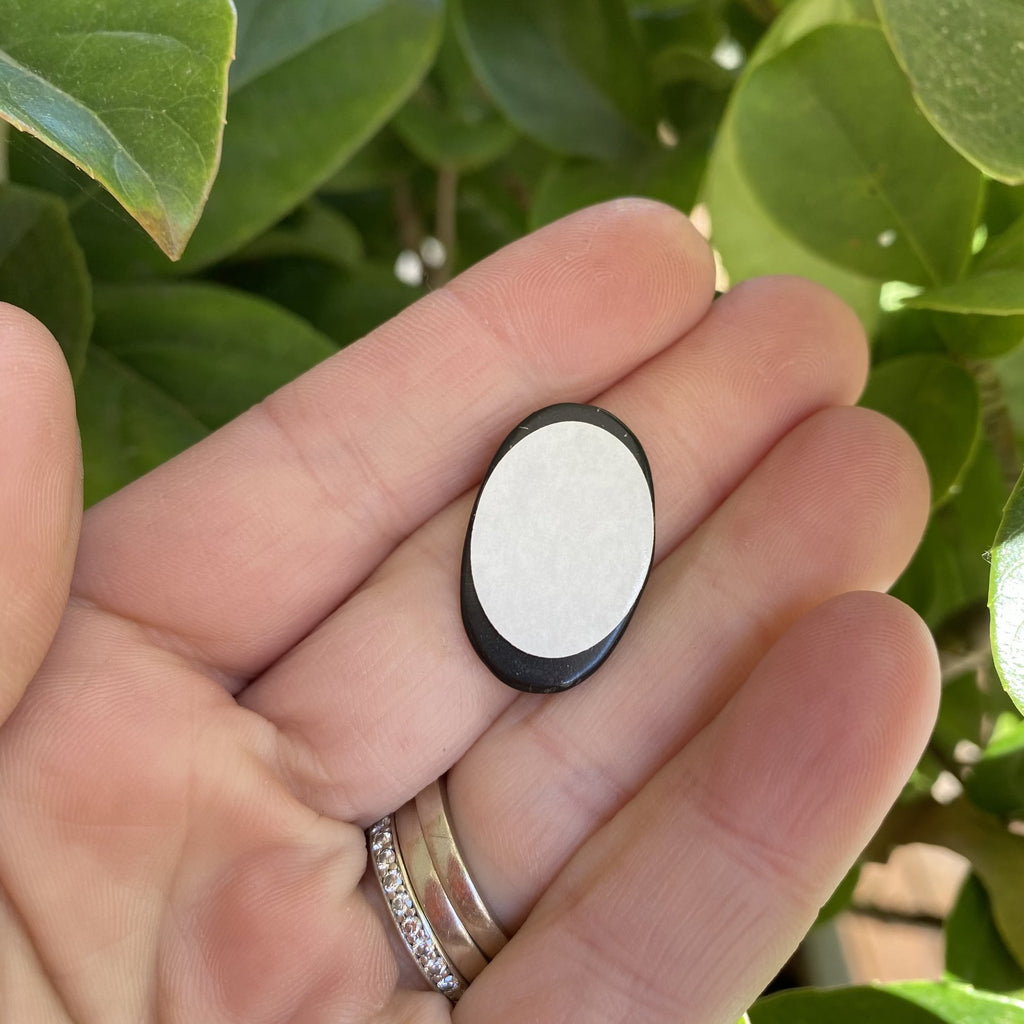 Shungite Phone Chip Oval